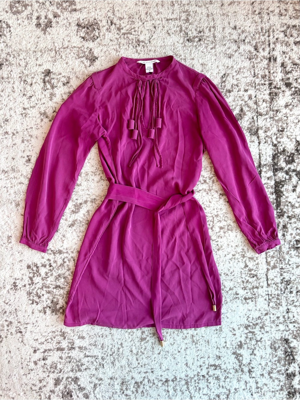 Diane Von Furstenberg Florane 100% Silk Tassel Keyhole Fuchsia Pink/Purple Dress